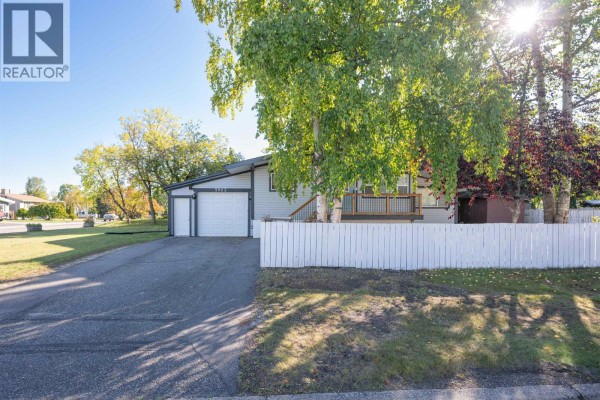 Den - 5923 Brock Drive, Prince George, BC V2N2E3 Photo 3