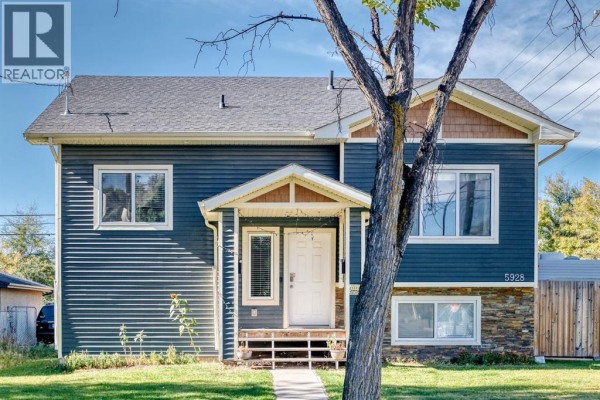 Bedroom - 5928 52 Avenue, Red Deer, AB T4N4K6 Photo 2
