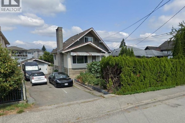 5929 Imperial Street, Burnaby, BC V5J1G4 Photo 4