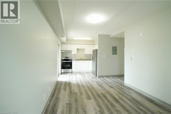 Living room - 593 Strasburg Road Unit# 603, Kitchener, ON N2E4J1 Photo 2