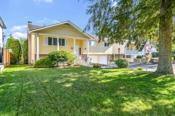 5930 135 Street, Surrey, BC V3X1K9 Photo 3