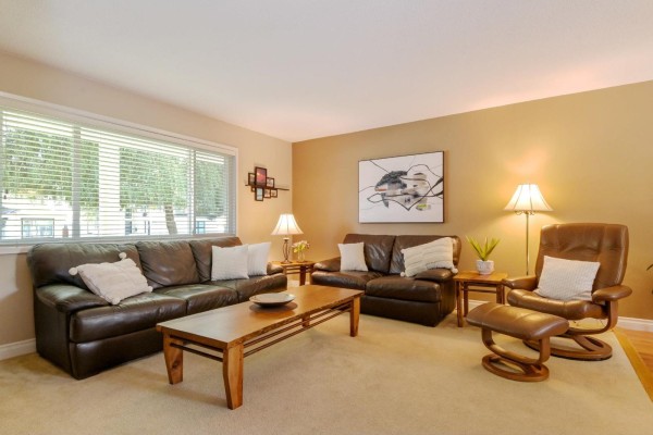 5930 135 Street, Surrey, BC V3X1K9 Photo 4