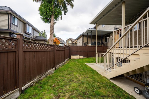 5941 129b Street, Surrey, BC V3X0C5 Photo 3