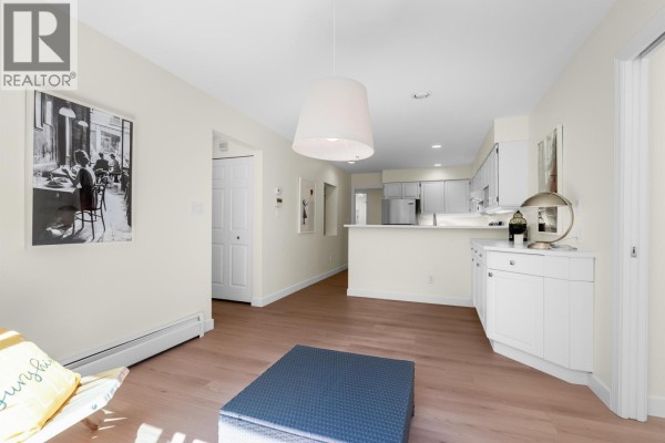 5948 Nancy Greene Way, North Vancouver, BC V7R4W1 Photo 5