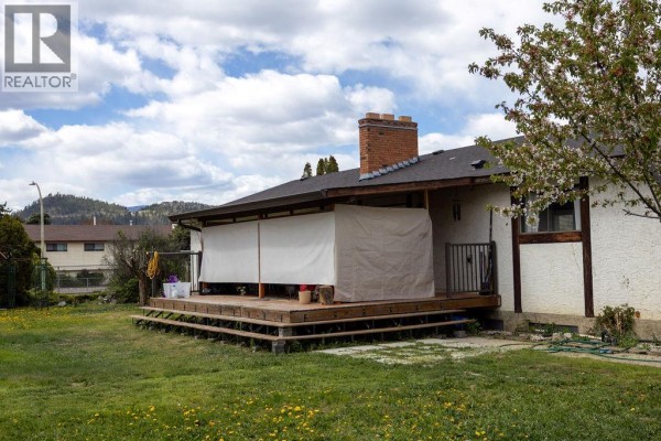 595 Mcwilliams Road, Kelowna, BC, photo 3