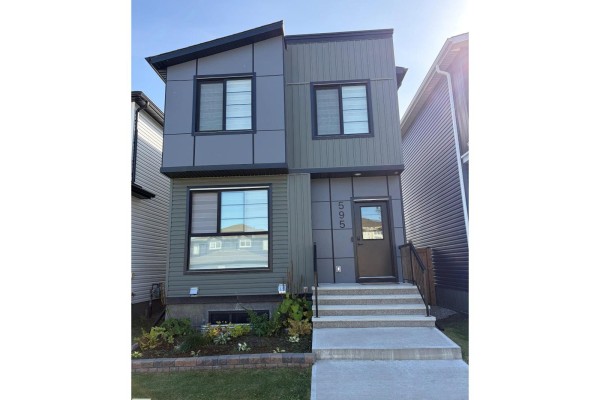 595 Meadowview Dr, Fort Saskatchewan