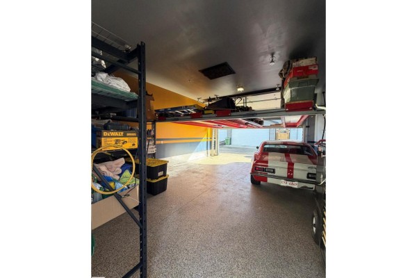 Primary Bedroom - 595 Meadowview Dr, Fort Saskatchewan, AB T8L0X1 Photo 3