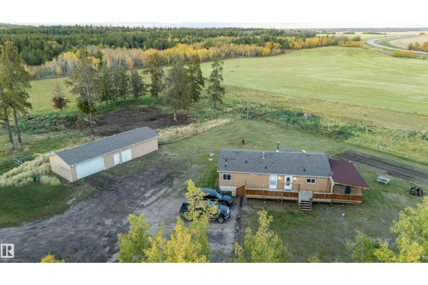 Kitchen - 59531 Range Rd 242, Rural Westlock County, AB T0G0P0 Photo 3