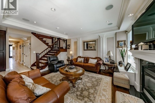 5955 Forglen Drive, Burnaby, BC V5H3L4 Photo 5