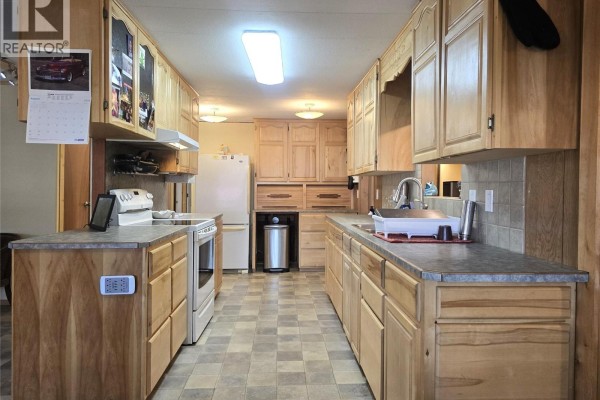 Storage - 596-4590 Barriere Town Road, Barriere, BC V0E1E0 Photo 4