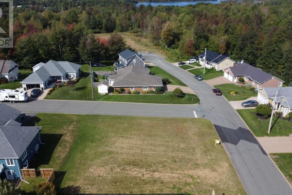 596 Terrace Street, New Glasgow, NS B2H6B4 Photo 4