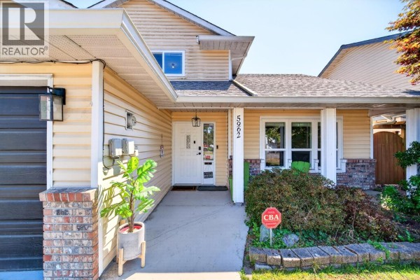5962 49a Avenue, Delta, BC V4K4L9 Photo 2