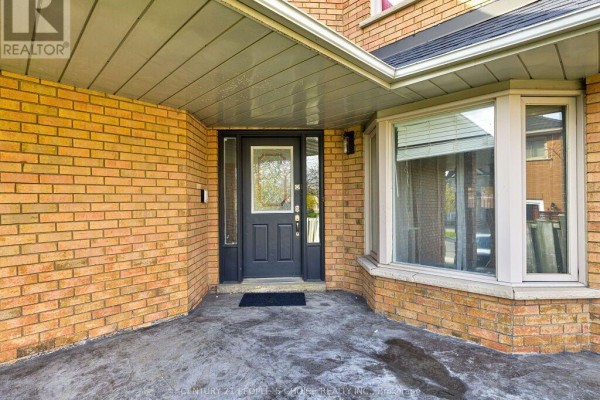 Kitchen - 5965 River Grove Avenue, Mississauga, ON L5M4Z8 Photo 3