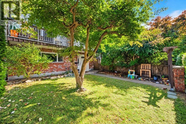 5970 Joyce Street, Vancouver, BC V5R4J2 Photo 3