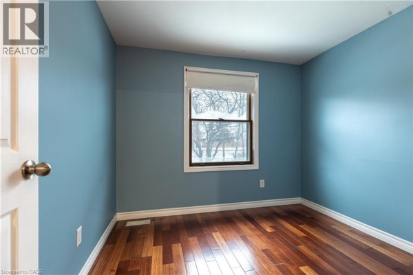 Primary Bedroom - 598 Mapledale Avenue Unit# Upper, London, ON N5X2B8 Photo 5