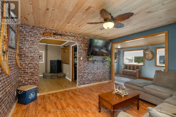 Sunroom - 598321 2nd Line W, Mulmur, ON L9V0B6 Photo 4