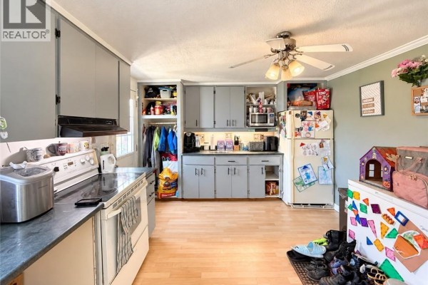 3pc Bathroom - 5989 Rte 134, Bouctouche, NB E4S3Z4 Photo 3