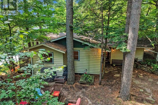 Bedroom - 599 Black Lake Road, Tay Valley, ON K7H3C7 Photo 5