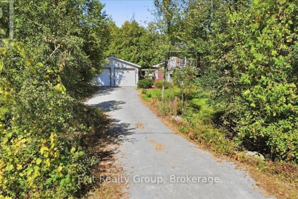 599 Cross Road, Tyendinaga, ON K0K2Y0 Photo 3