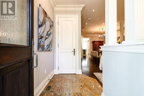 599 Woburn Avenue, Toronto, ON, photo 2