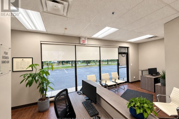 5a - 4391 Harvester Road, Burlington, ON L7L4X1 Photo 3