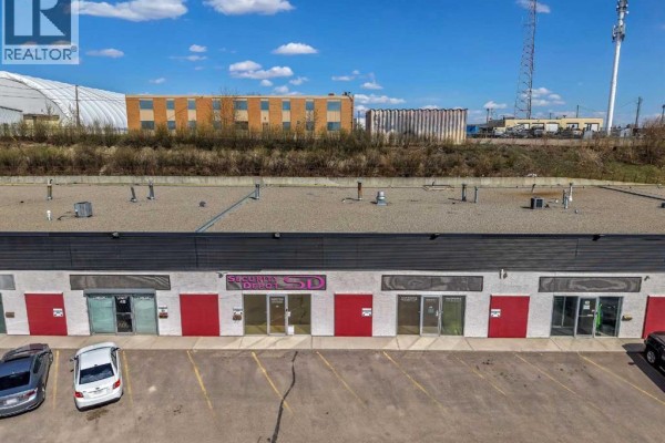 5b, 416 Meridian Road Se, Calgary, AB T2A1X2 Photo 2