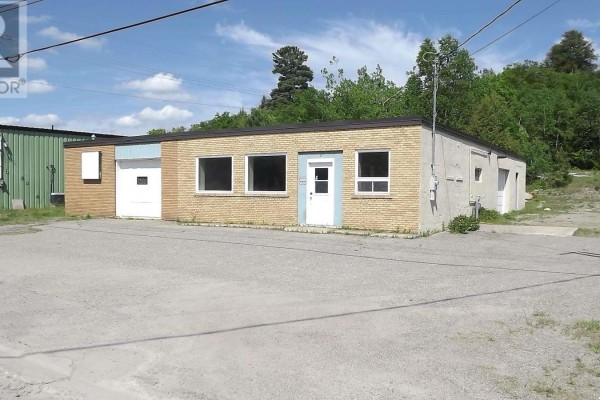5b Perini Rd, Elliot Lake, ON P4A2T1 Photo 5