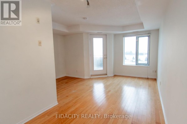 5c - 310 Central Park Drive, Ottawa, ON K2C4G4 Photo 4