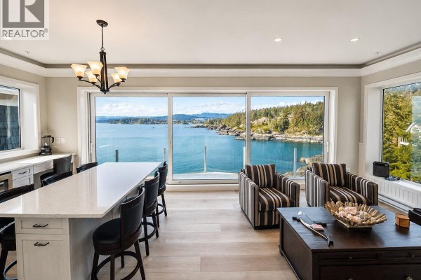 5c 1000 Sookepoint Pl, Sooke, BC, photo 2