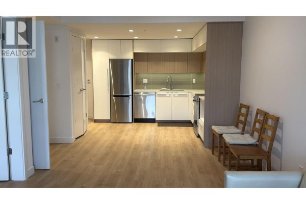 5f 9888 University Crescent, Burnaby, BC V5A0G4 Photo 5