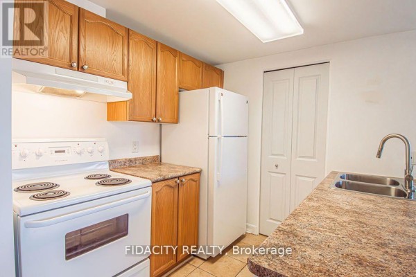 5l - 310 Central Park Drive, Ottawa, ON K2C4G4 Photo 4