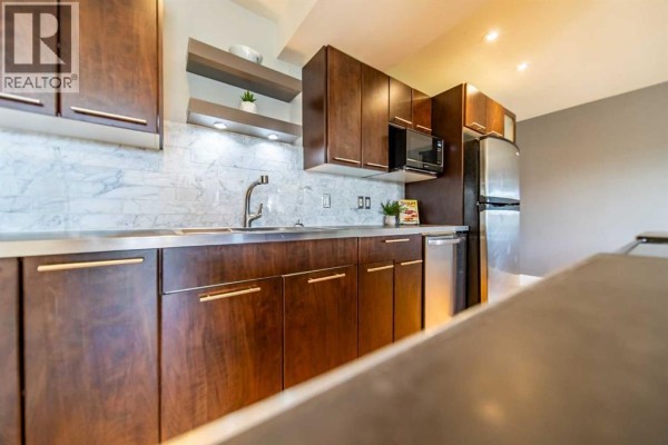 Kitchen - 6, 1530 26 Avenue Sw, Calgary, AB T2T1C5 Photo 5