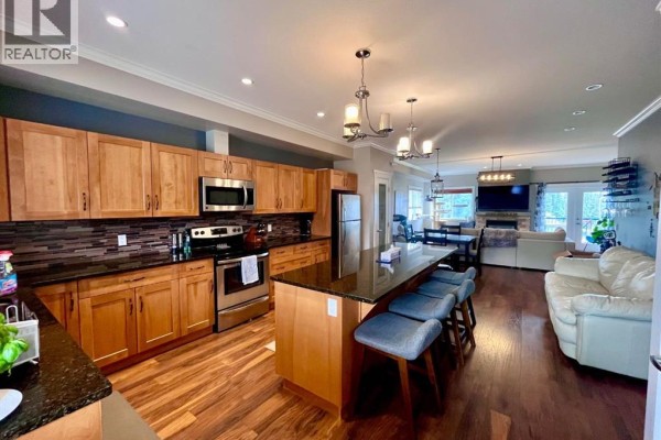 6, 214 Mcardell Drive, Hinton Duplex Sold $429,900