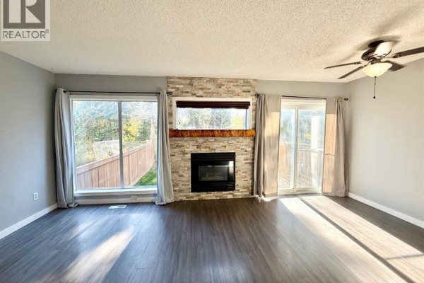 Kitchen - 6, 465 Makenny Street, Hinton, AB T7V1H3 Photo 3