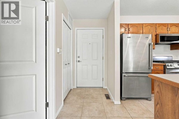 Laundry room - 6, 717 7 Street Veterans Way, Canmore, AB T1W2C4 Photo 4