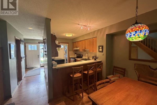 6 - 104 Kellie's Way, Blue Mountains, ON, photo 3