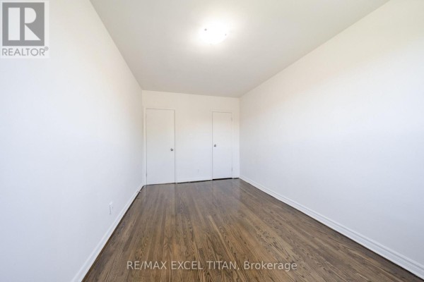 6 - 1201 Cedar Street, Oshawa, ON L1J3P1 Photo 4