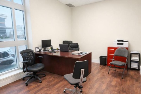 6 - 1273 North Service Road E, Oakville, ON L6H1A7 Photo 3