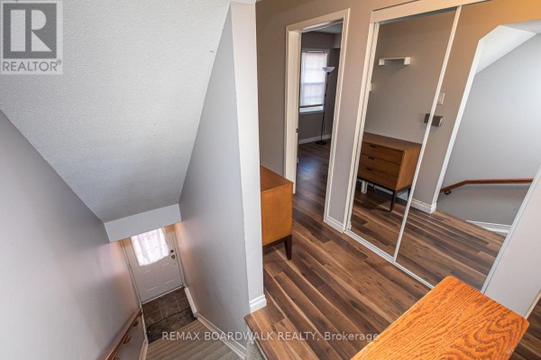 6 - 130 Rochester Street, Ottawa, ON K1R0A3 Photo 5