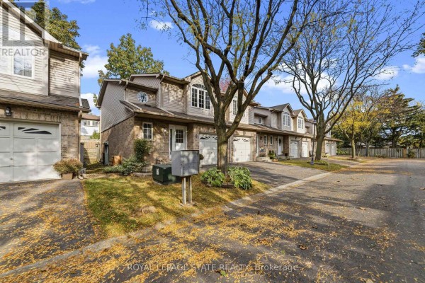 6 - 1335 Guelph Line, Burlington, ON L7P2T2 Photo 3