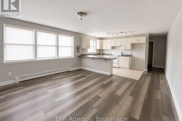6 - 143 Westchester Crescent, St  Catharines, ON L2P2N8 Photo 3