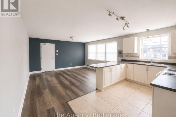6 - 143 Westchester Crescent, St  Catharines, ON L2P2N8 Photo 5