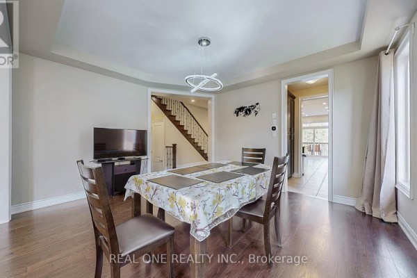 Family room - 6 - 1815 Fairport Road, Pickering, ON L1V1T2 Photo 4
