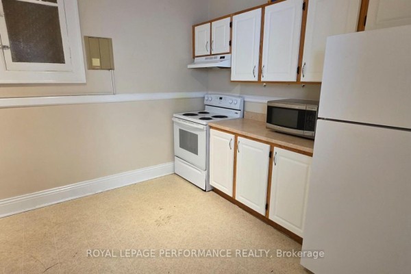 6 - 224a Pitt Street S, Cornwall, ON K6J3P8 Photo 3