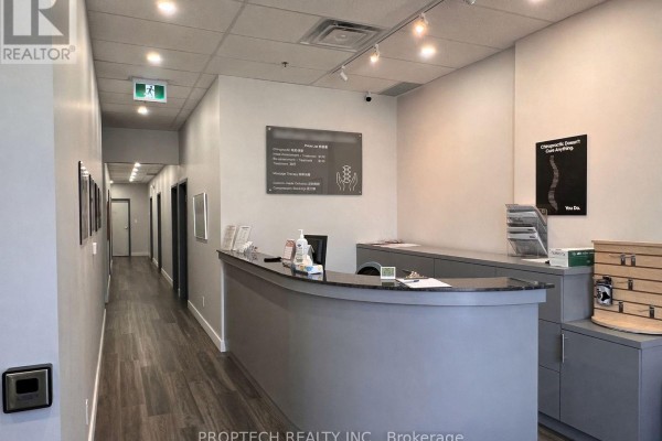 6 - 250 Cochrane Drive, Markham, ON L3R8E5 Photo 2
