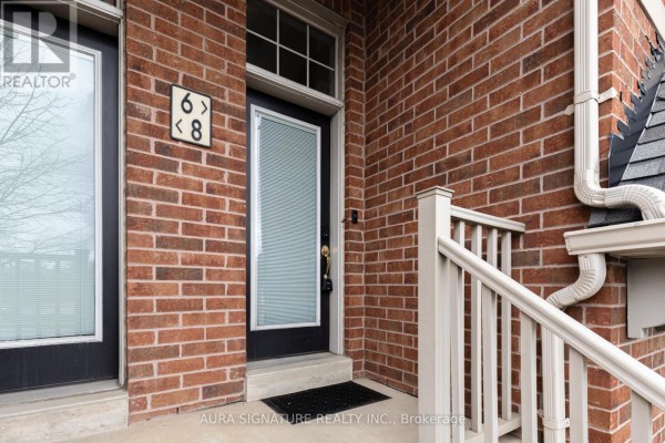 6 - 3335 Thomas Street E, Mississauga, ON, photo 2