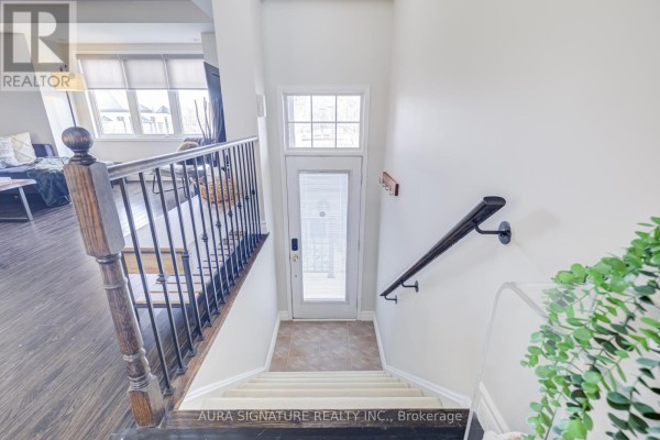 6 - 3335 Thomas Street E, Mississauga, ON, photo 3