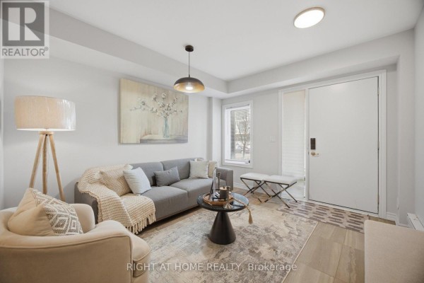 6 - 348 Wheat Boom Drive, Oakville, ON L6H3V6 Photo 3