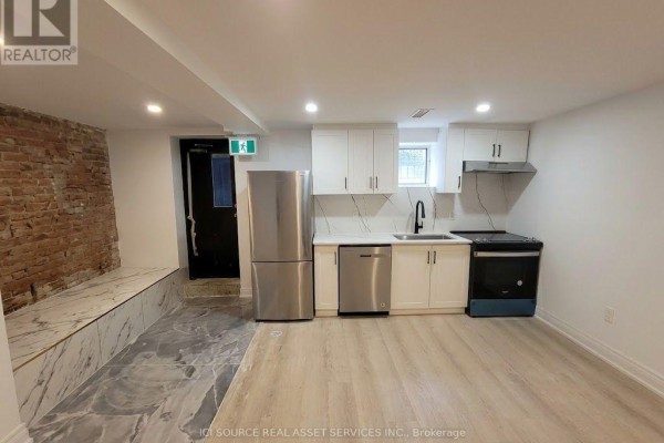 Partial bathroom - 6 - 36 Brunswick Avenue, Toronto, ON M5S2L7 Photo 2