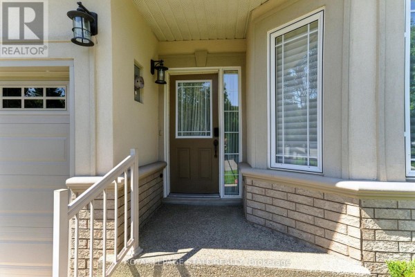 6 - 40 Wesleyan Court, Hamilton, ON, photo 3